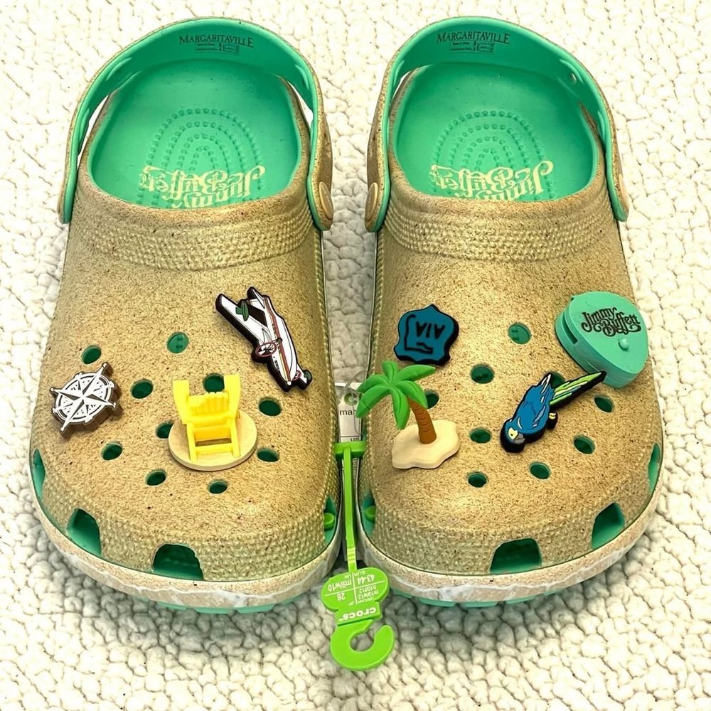 Crocs Brand New for Unisex
